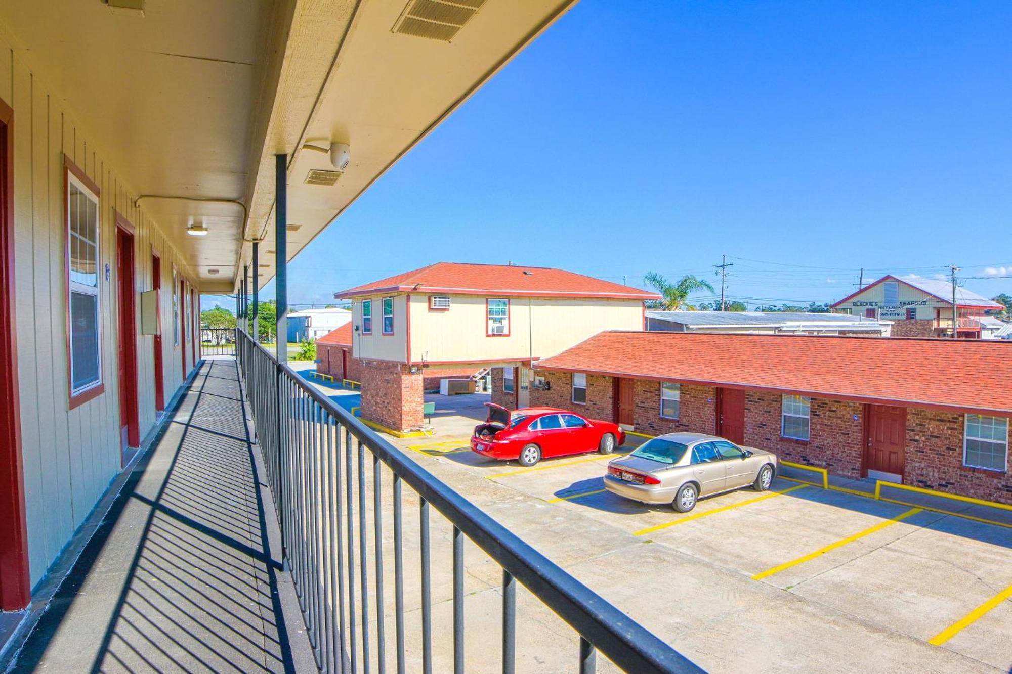 Economy Inn By Oyo Lockport Near Houma Buitenkant foto