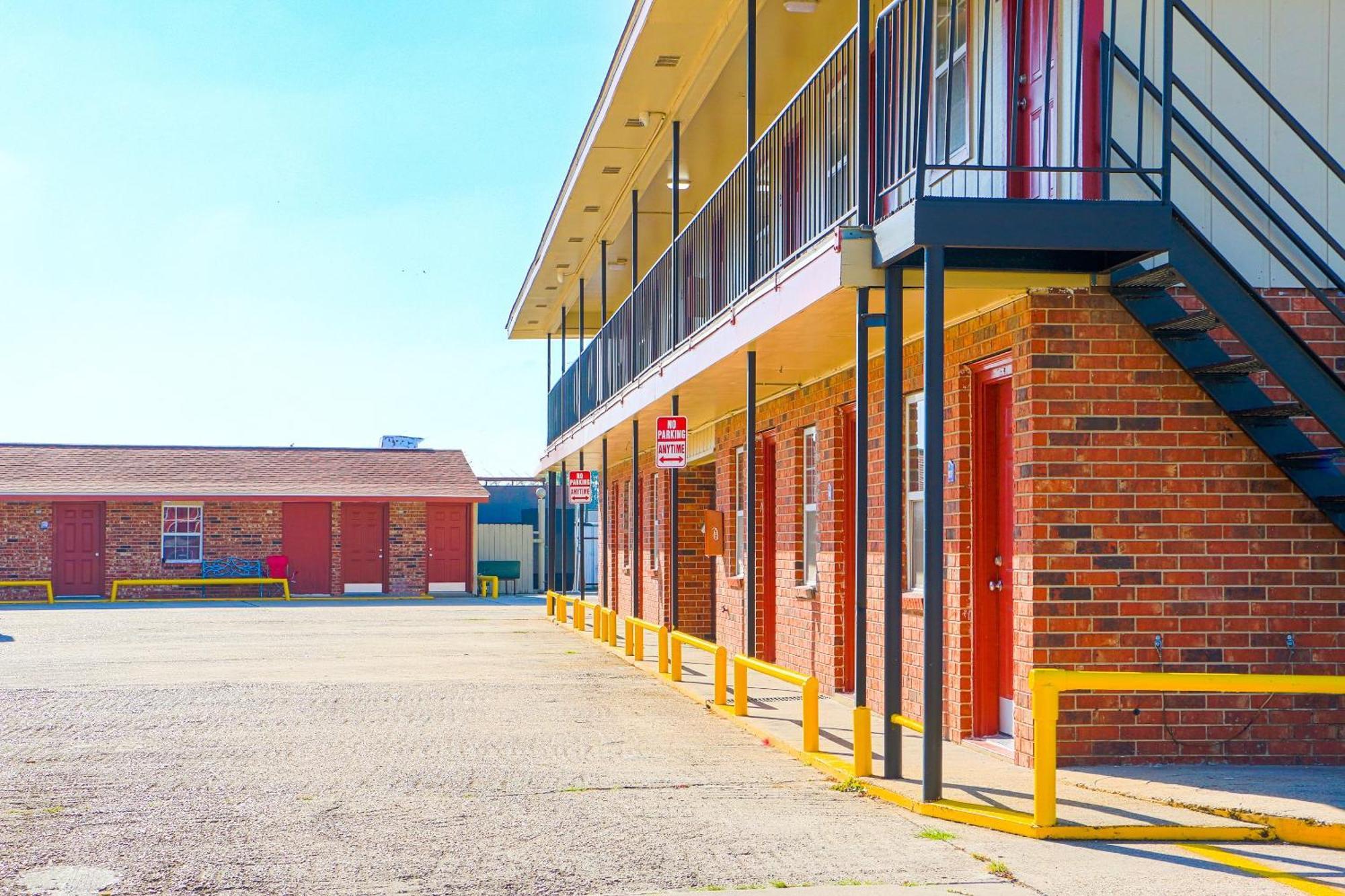 Economy Inn By Oyo Lockport Near Houma Buitenkant foto